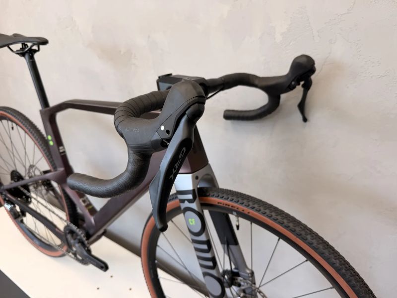 Gravel RONDO RUUT CF2 vel. M