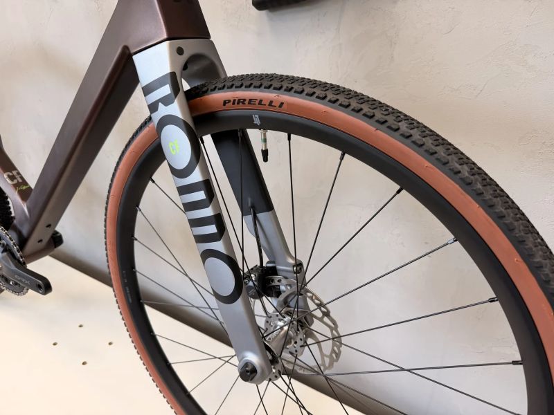 Gravel RONDO RUUT CF2 vel. M