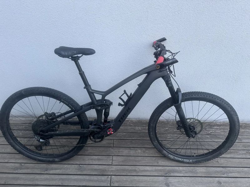 Trek Fuel EXE 5 Deore Matte Black vel L