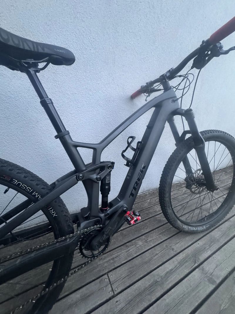 Trek Fuel EXE 5 Deore Matte Black vel L