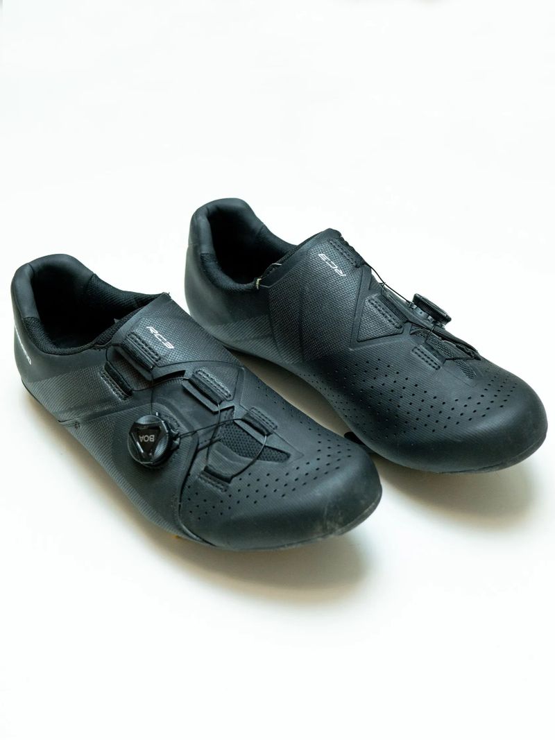 Silniční boty Shimano RC3