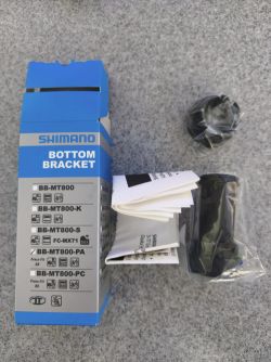 Shimano BB-MT800-PA