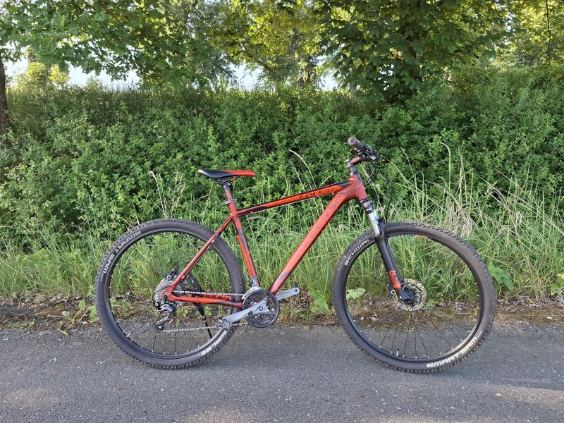Kellys TNT 70