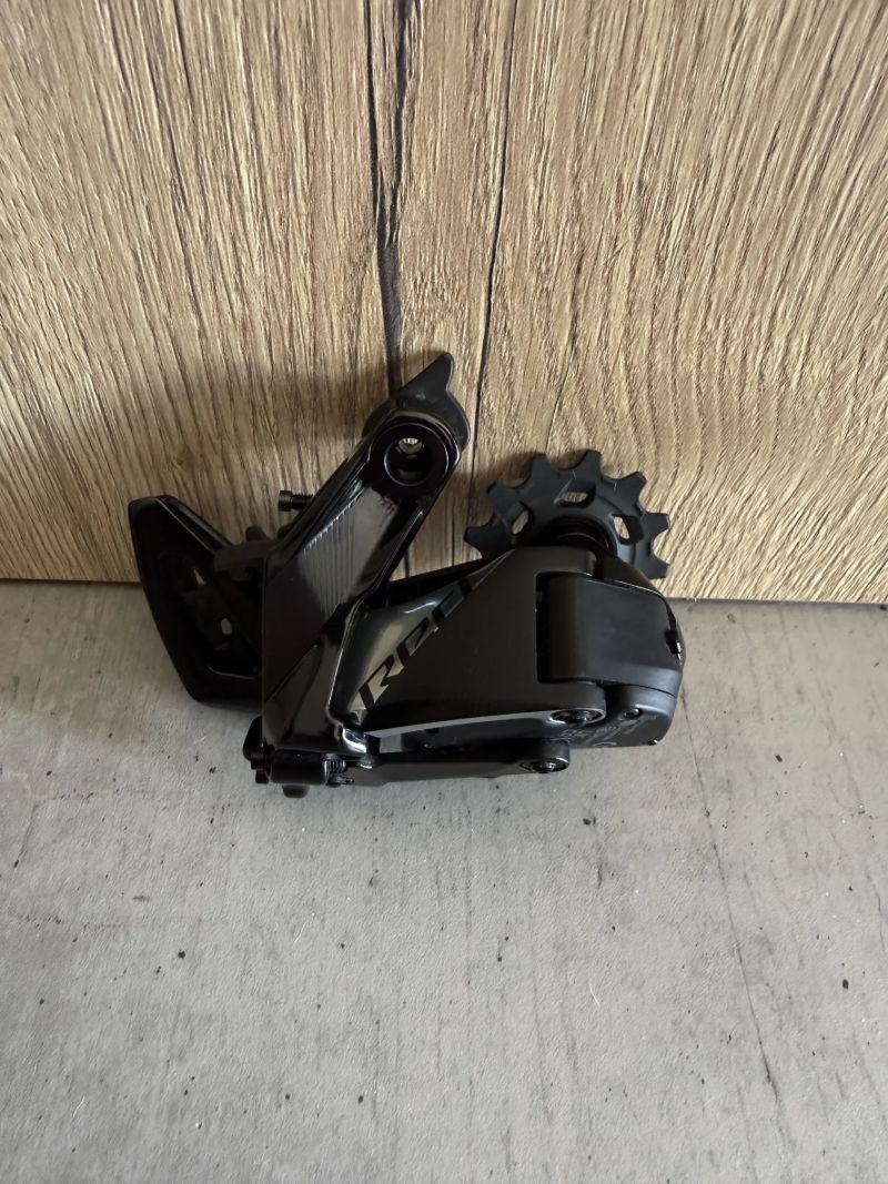 Přehazovačka SRAM Red XPLR eTap AXS D1 12rychl.