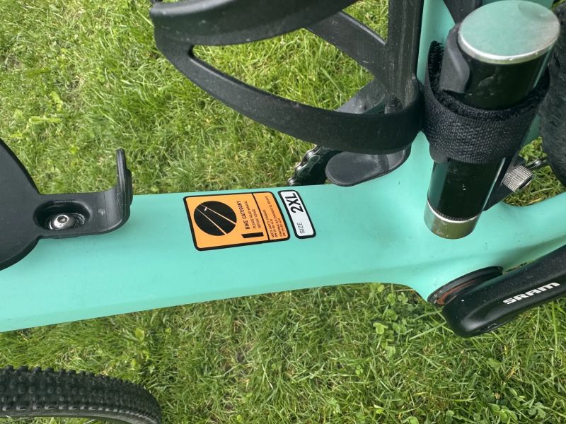 Canyon Inflite CF SL Disc