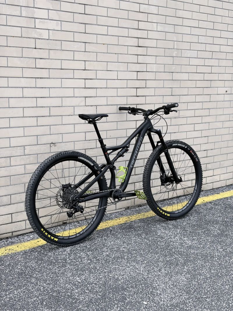 Specialized Stumpjumper Comp 29", vel. M, 2017