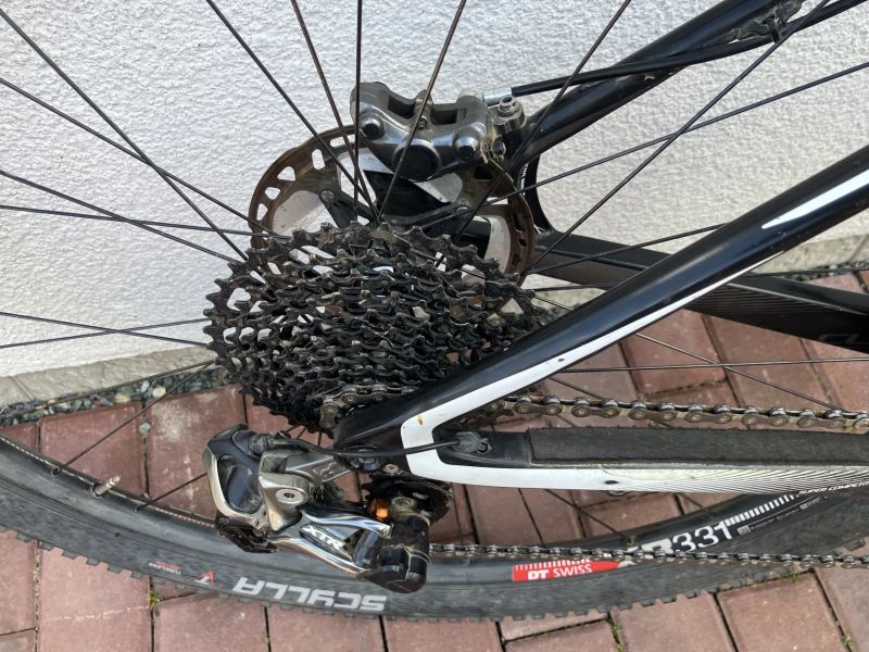9,5KG!!! Cube 29" karbonový rám, komplet XTR DI2, Rock Shox SID XX, DT Swiss 350 XR331
