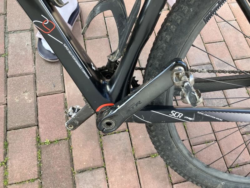9,5KG!!! Cube 29" karbonový rám, komplet XTR DI2, Rock Shox SID XX, DT Swiss 350 XR331