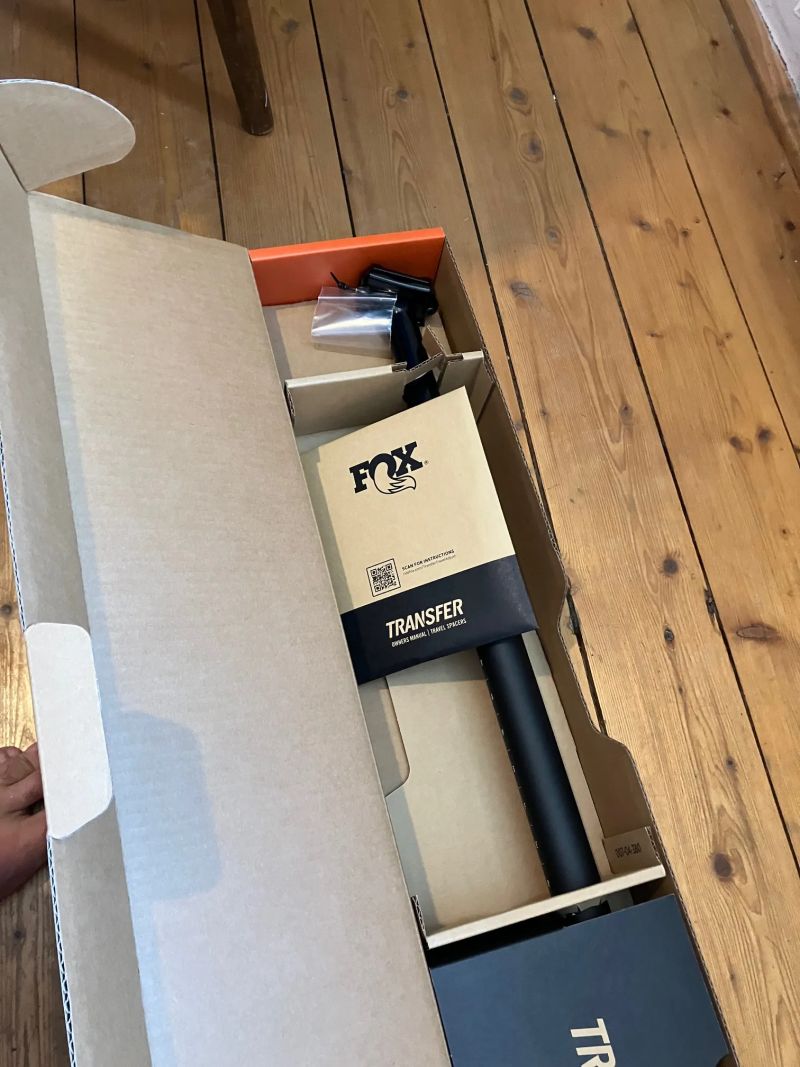 FoxTransfer P-SE Performance Elite 31,6mm zdvih 210 mm