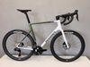 BASSO ASTRA pop green, Shimano 105 Di2, FFWD Tyro V3