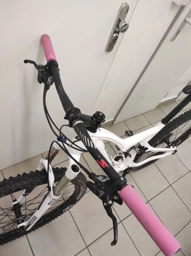 Specialized FSR (L) 29" celoodpružené horské kolo