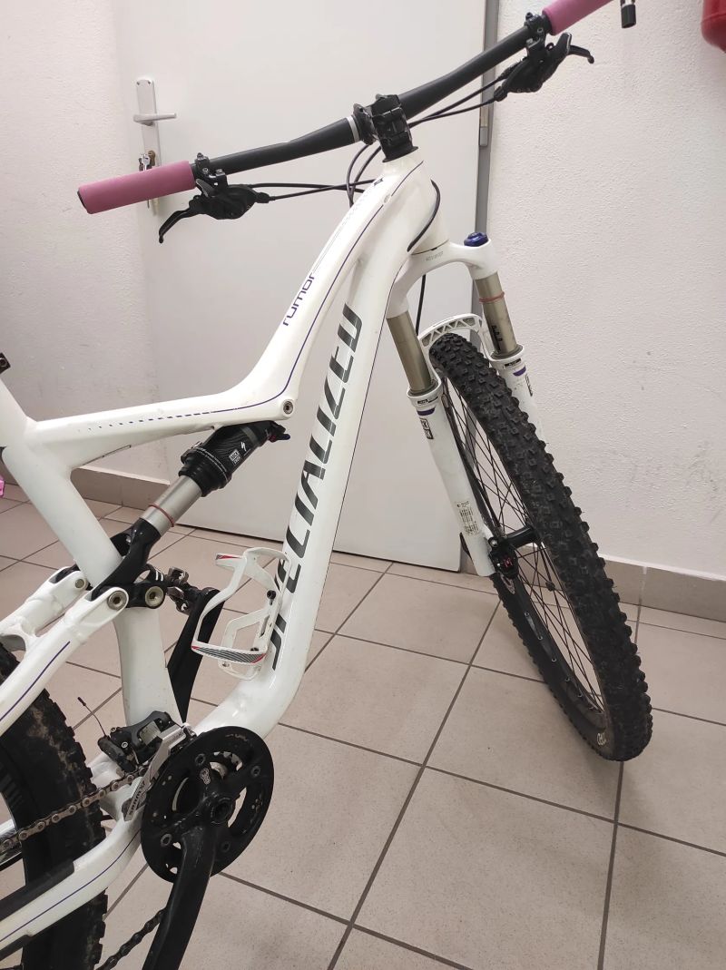 Specialized FSR (L) 29" celoodpružené horské kolo