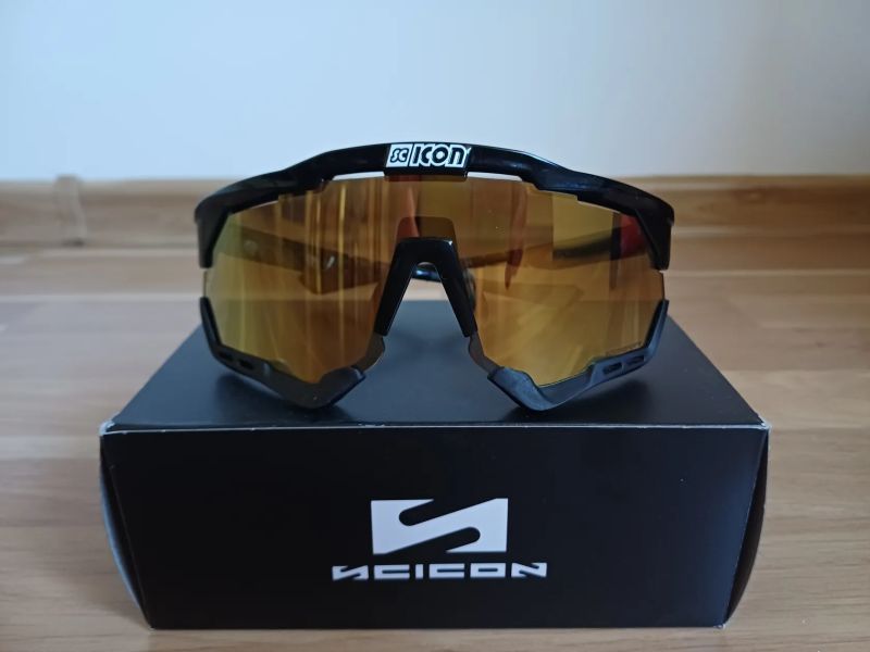 Brlýe SCICON Aeroshade