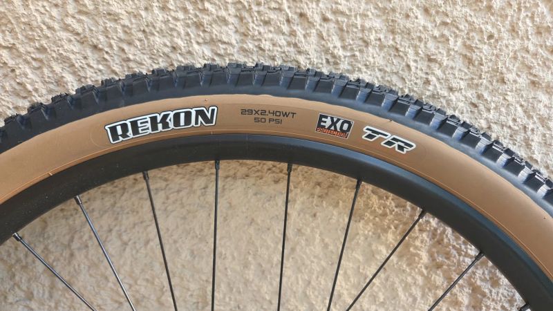Komplet kola 29" sundané z nového kola BMC Fourstroke