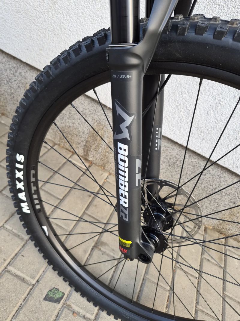 Nový GT Sensor ST Carbon Elite super sparkle teal - vel. L