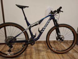 Canyon Lux CF