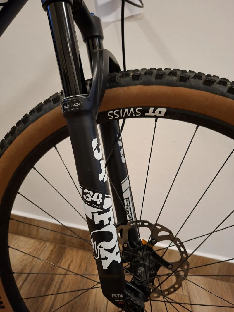 Canyon Lux CF