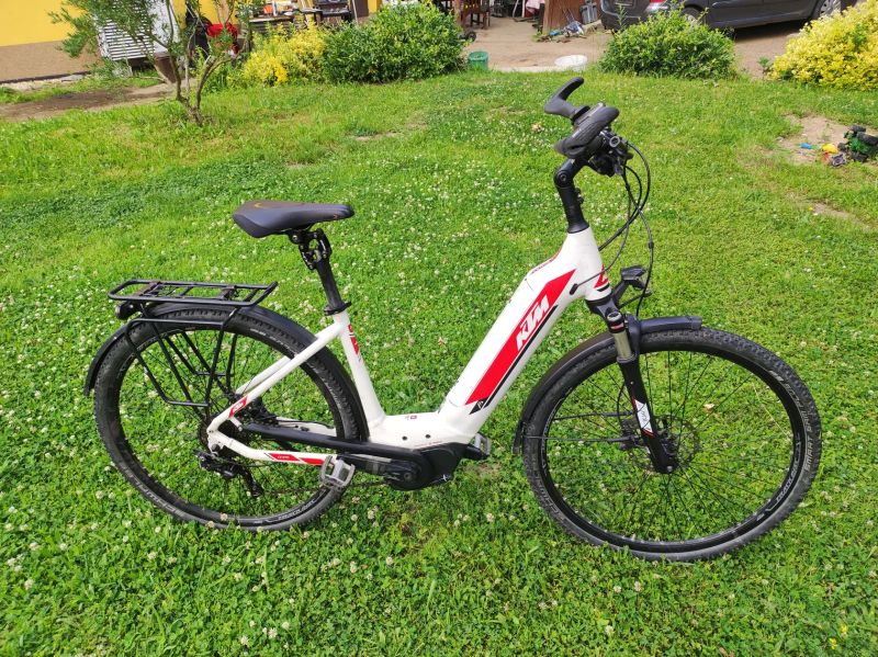 KTM Cento 10 Plus CX5