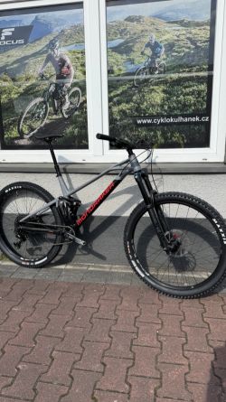 Nový Mondraker Foxy
