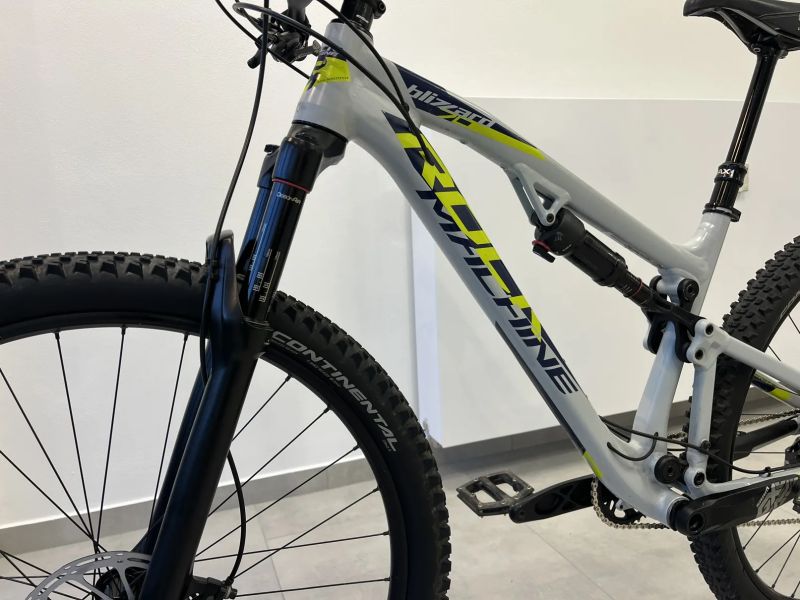 Rock Machine Blizzard XCM 70-29 M