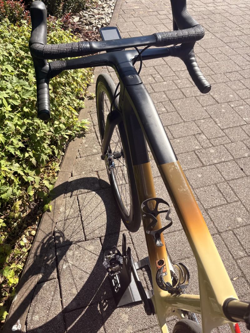 Canyon Grail CF SLX 9 eTap SRAM RED