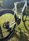 MERIDA SCULTURA TEAM Teal/Pearl(Team), Dura Ace Di2 s Wattmeterem