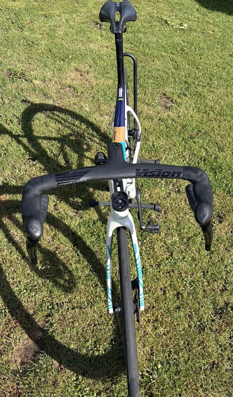 MERIDA SCULTURA TEAM Teal/Pearl(Team), Dura Ace Di2 s Wattmeterem