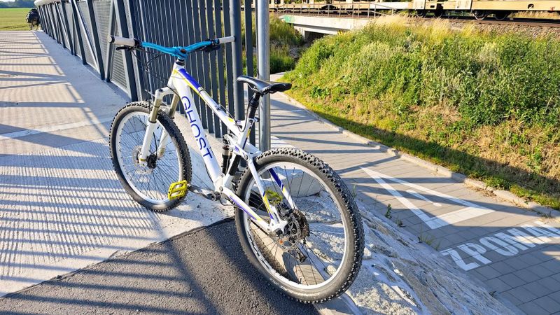Ghost AMR 5900