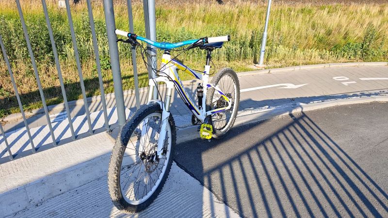Ghost AMR 5900