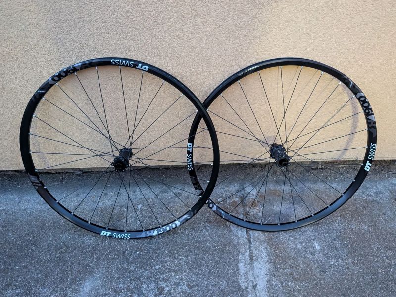 29" kola DT Swiss H 1900 Spline