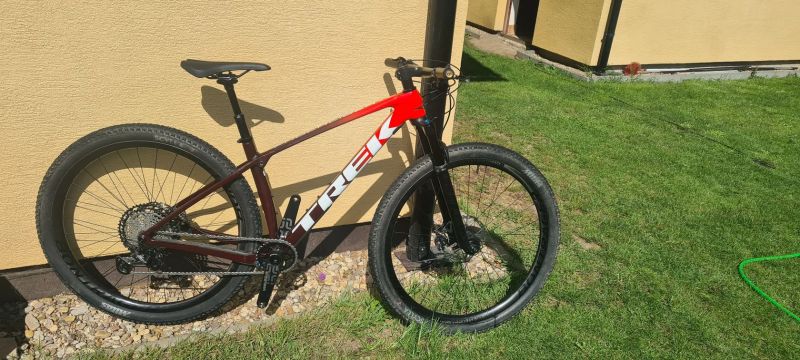 Trek PROCALIBER 9.8.- KARBONOVÁ KOLA 9.8kg