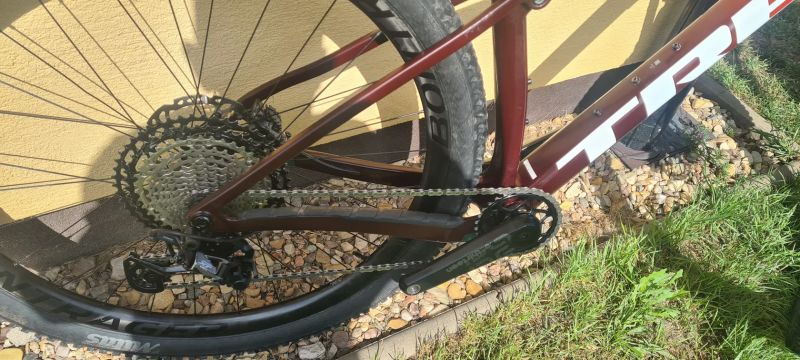 Trek PROCALIBER 9.8.- KARBONOVÁ KOLA 9.8kg