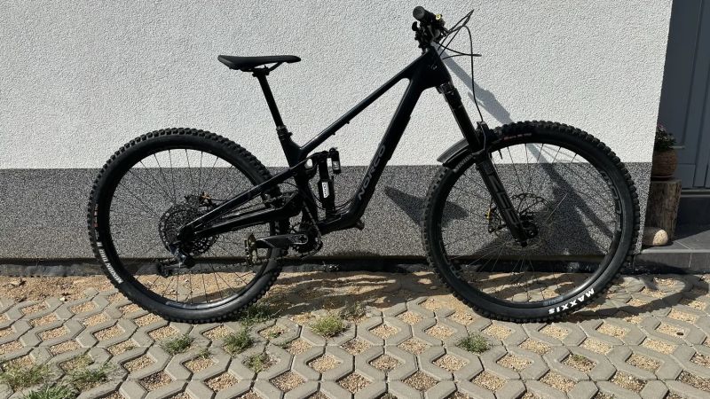 Norco Sight C2 v záruce (M) Vivid, Zeb, Saint. 