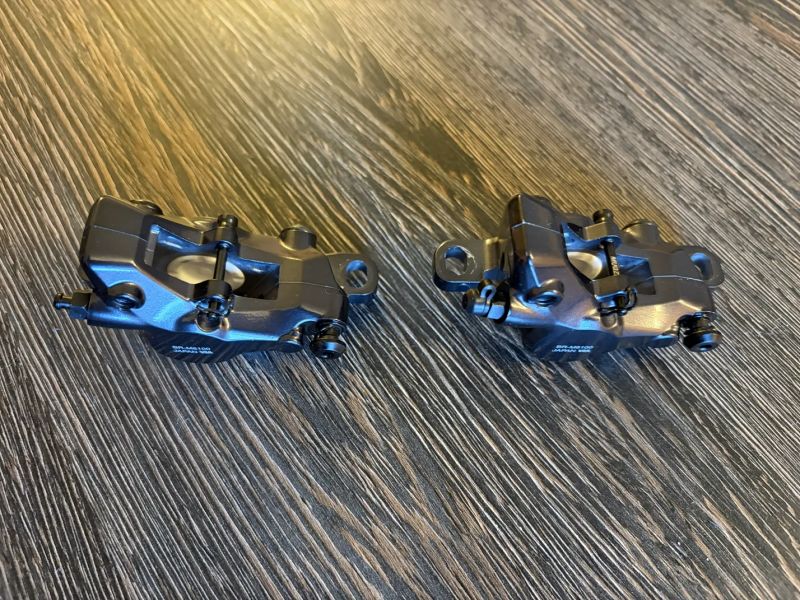 Brzdové třmeny Shimano XT BR-M8100