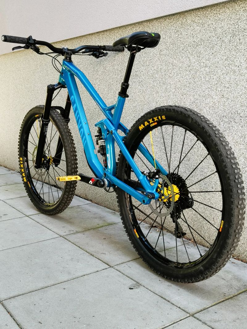 Canyon STRIVE CF 7.0 vel. M (S/M) 27,5" TOP STAV, 14,2 kg