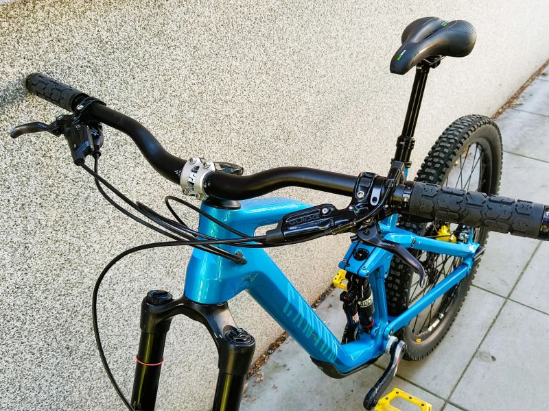 Canyon STRIVE CF 7.0 vel. M (S/M) 27,5" TOP STAV, 14,2 kg
