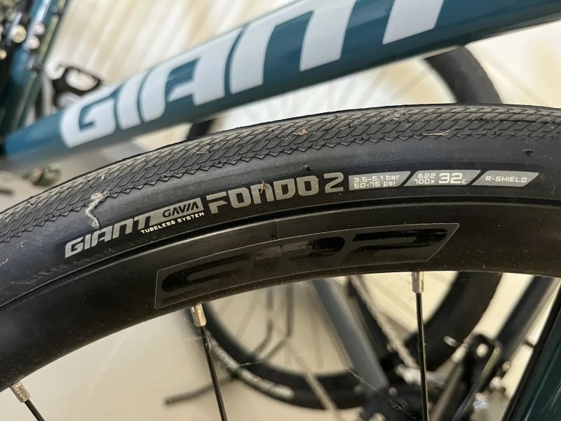 Bezdušové pláště Giant Gavia Fondo 2 32-622