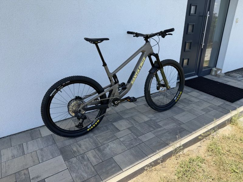 Santa Cruz 5010 ASX XL
