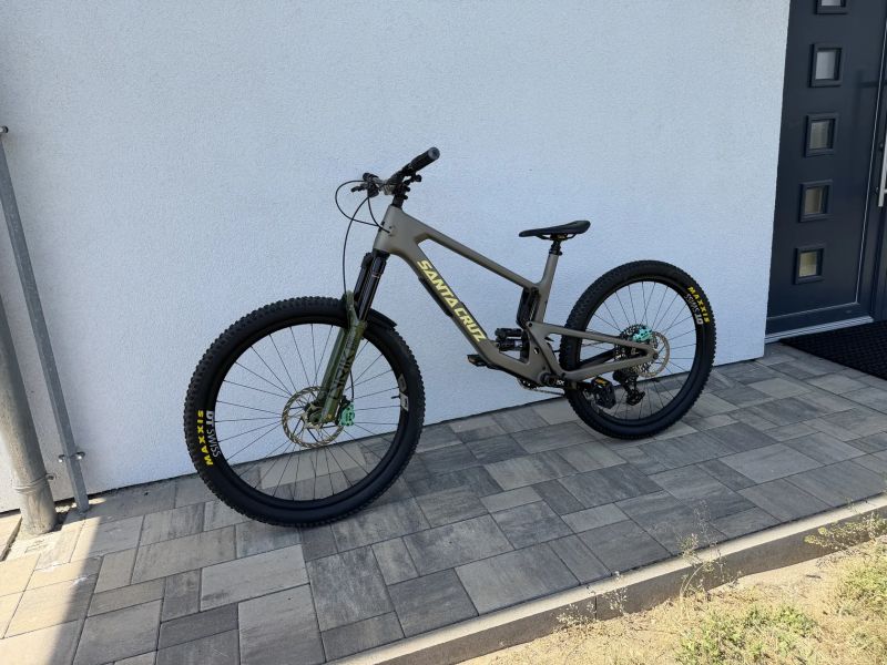 Santa Cruz 5010 ASX XL