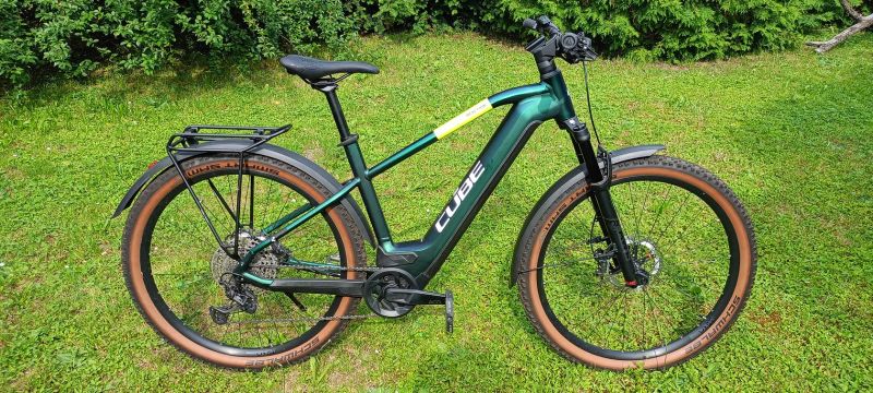 29" CUBE Reaction hybrid SLT 750, 334 km, FOX, XT