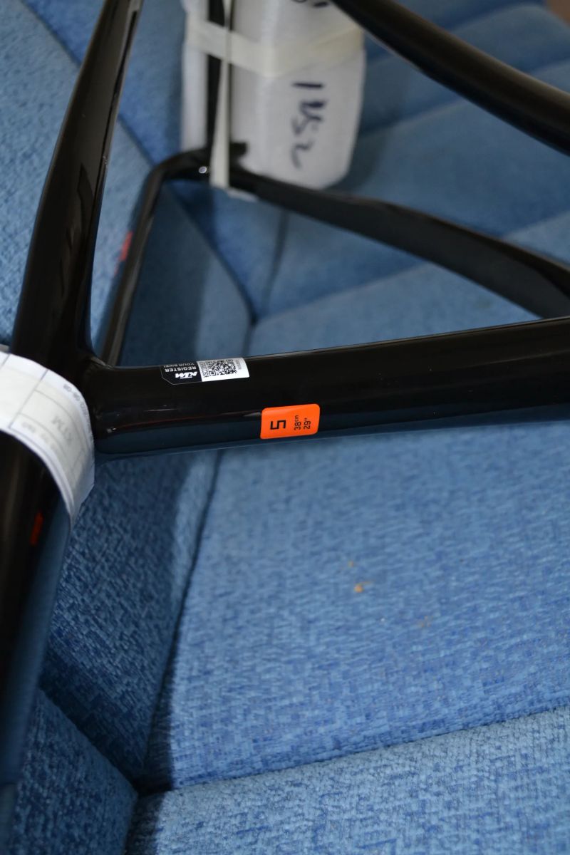 KTM Myroon SE (S) Nová rámová sada s Fox 32