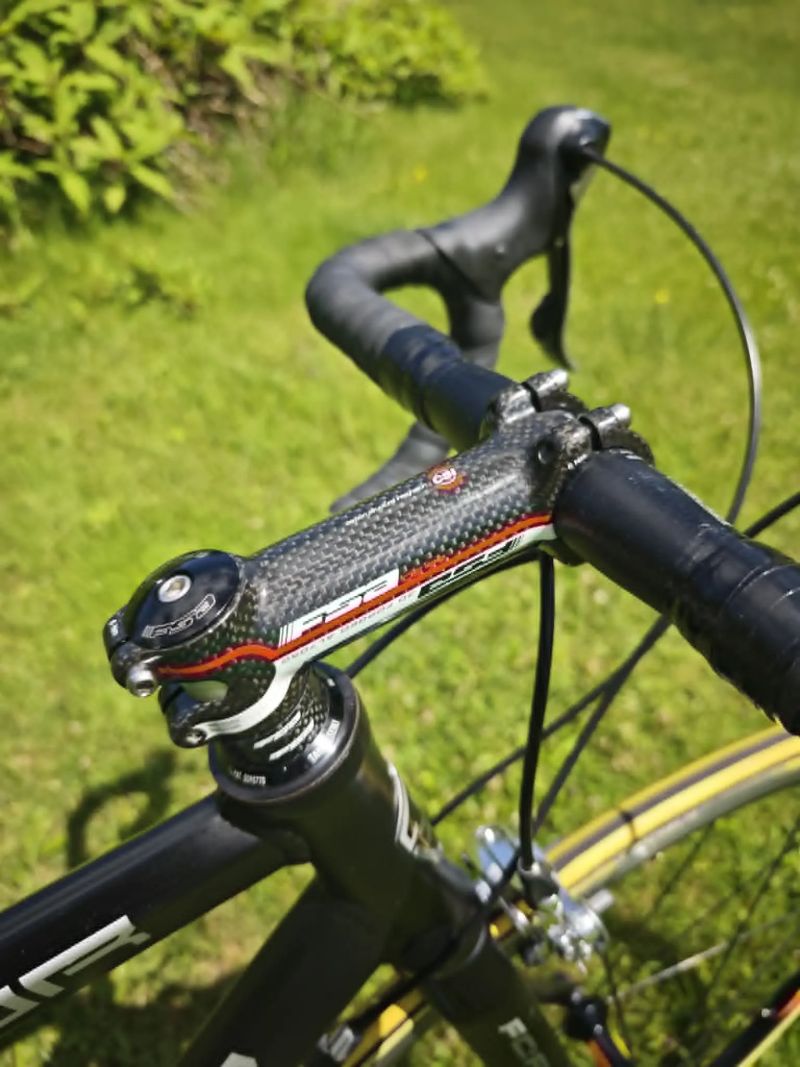 Superior RACING TEAM ISSUE, SH Ultegra, Ksyrium Elite