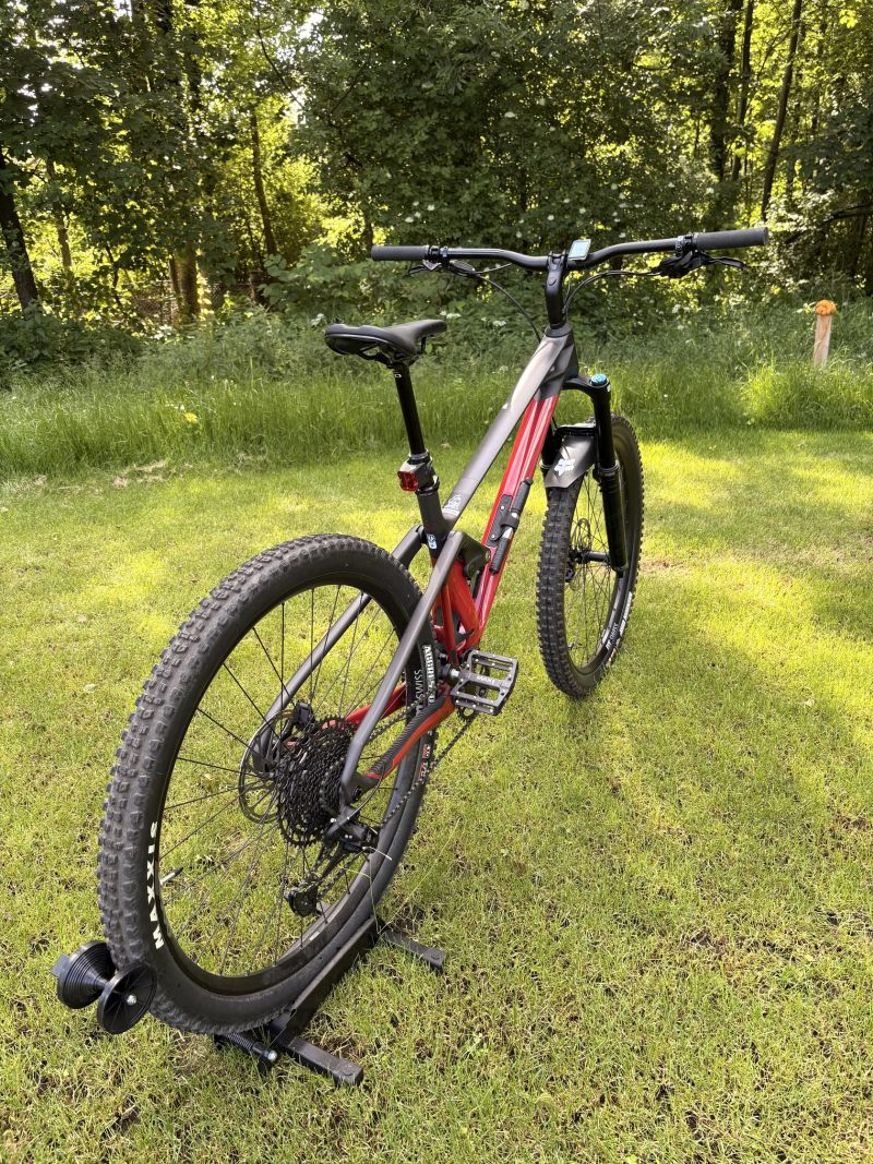 Mondraker Carbon foxy R