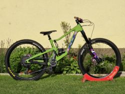 Santa Cruz Nomad Carbon C | vel. S 152-165 cm| odpočet DPH