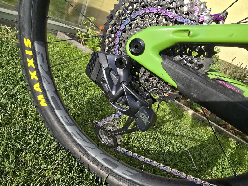 Santa Cruz Nomad Carbon C | vel. S 152-165 cm| odpočet DPH