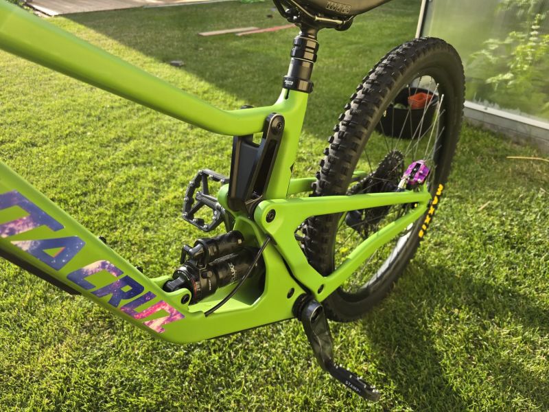 Santa Cruz Nomad Carbon C | vel. S 152-165 cm| odpočet DPH