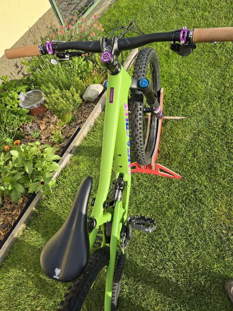 Santa Cruz Nomad Carbon C | vel. S 152-165 cm| odpočet DPH