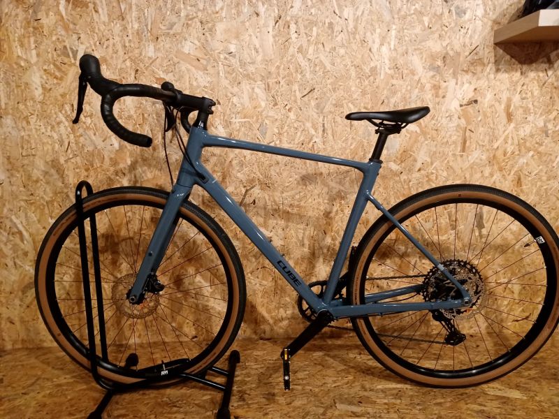 Gravel kolo Cube Nuroad EX whale´n´black 2025, velikost rámu L