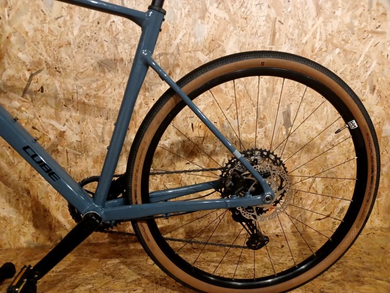 Gravel kolo Cube Nuroad EX whale´n´black 2025, velikost rámu L