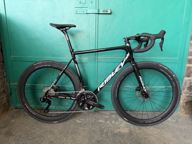 Ridley Helium SLX Disc M" - Dura Ace C50 vyplety 